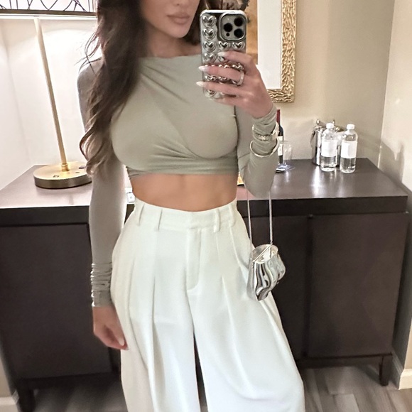 Meet your Posher, Katie - Picture 4 of 6